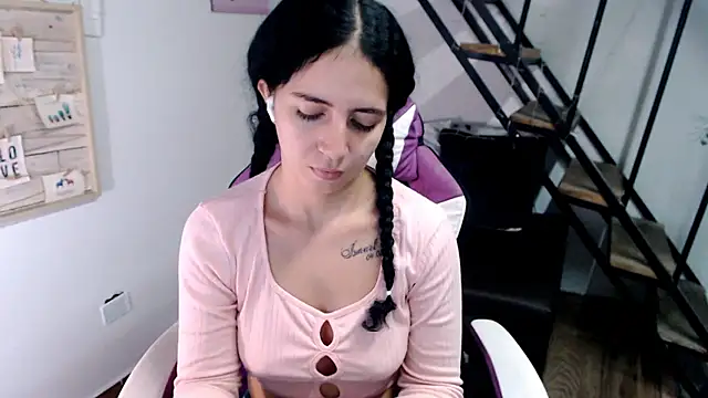 Snapshot of samantha_baby_ chatting on 01.17.26 samantha baby online show from 01.17.26