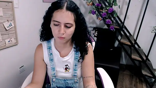 Snapshot of samantha_baby_ chatting on 02.05.26 samantha baby online show from 02.05.26