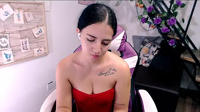Snapshot of samantha_baby_ chatting on 04.27.26 samantha baby online show from 04.27.26