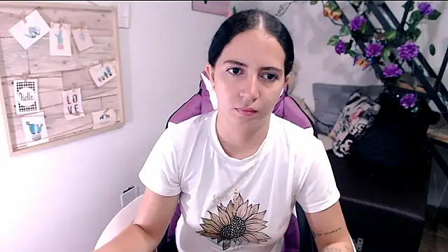 Snapshot of samantha_baby_ chatting on 05.02.26 samantha baby online show from 05.02.26