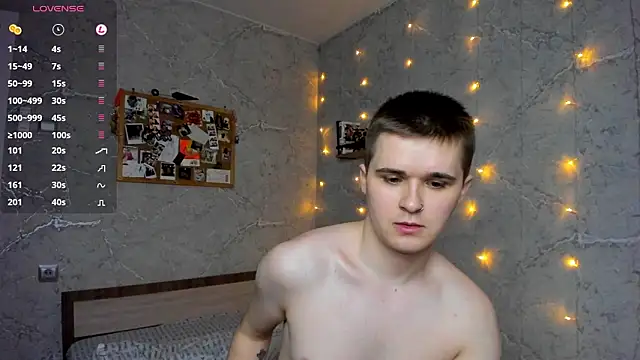 Snapshot of Mark_Bearcub chatting on 02.12.26 Mark Bearcub online show from 02.12.26
