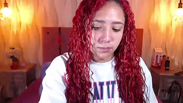 IsabelaLatina online show from 01.07.26