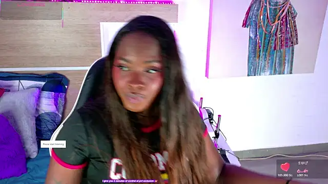 Snapshot of KAROL-SCOTT chatting on 07.07.26 KAROL-SCOTT online show from 07.07.26