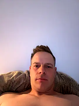 Danii0790 online show from 10.15.25