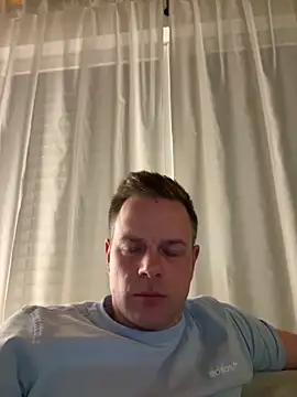 Snapshot of Danii0790 chatting on 04.15.26 Danii0790 online show from 04.15.26