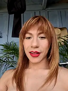 Snapshot of Evehampy chatting on 12.29.24 Evehampy online show from 12.29.24