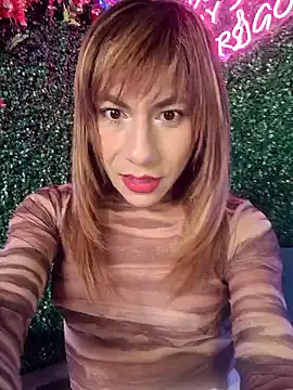 Snapshot of Evehampy chatting on 01.12.25 Evehampy online show from 01.12.25