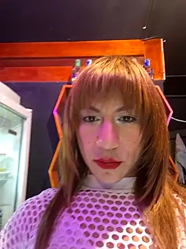 Snapshot of Evehampy chatting on 02.02.25 Evehampy online show from 02.02.25