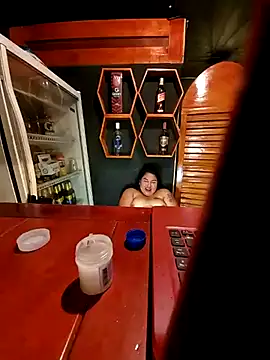 Snapshot of Evehampy chatting on 03.18.25 Evehampy online show from 03.18.25