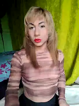 Snapshot of Evehampy chatting on 09.17.25 Evehampy online show from 09.17.25