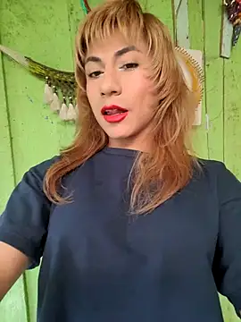 Snapshot of Evehampy chatting on 09.19.25 Evehampy online show from 09.19.25