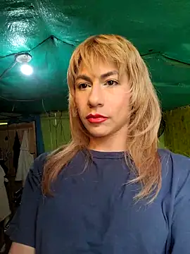 Snapshot of Evehampy chatting on 09.23.25 Evehampy online show from 09.23.25