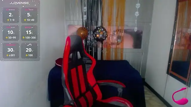 Charis 21 online show from 10.31.25