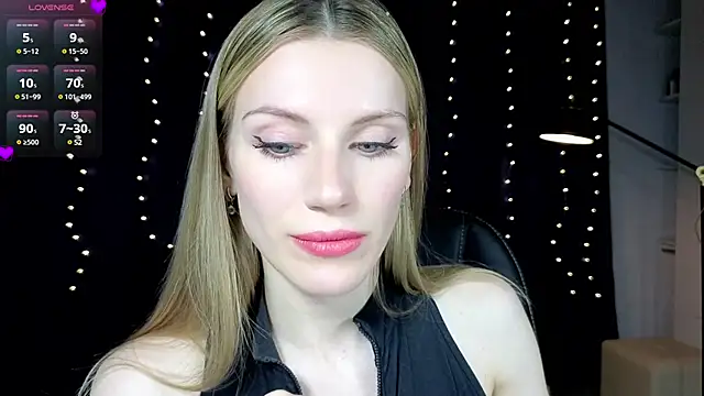 Lilianna Just online show from 03.07.25