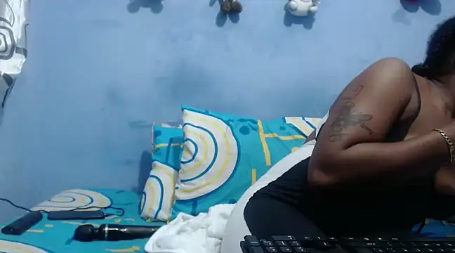 ebony cristal1 online show from 01.28.25