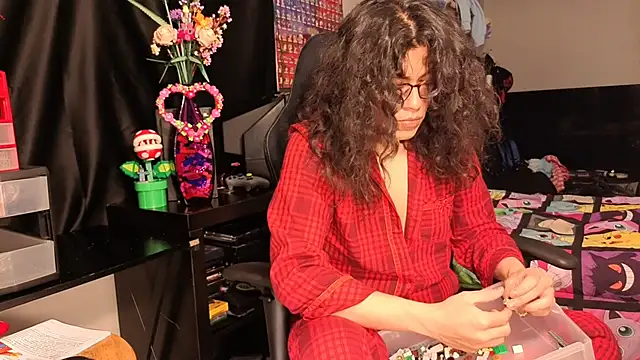 ShinyCherub online show from 02.21.25