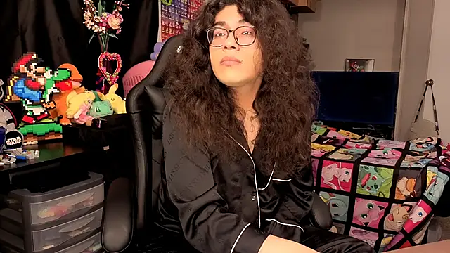 ShinyCherub online show from 09.26.25