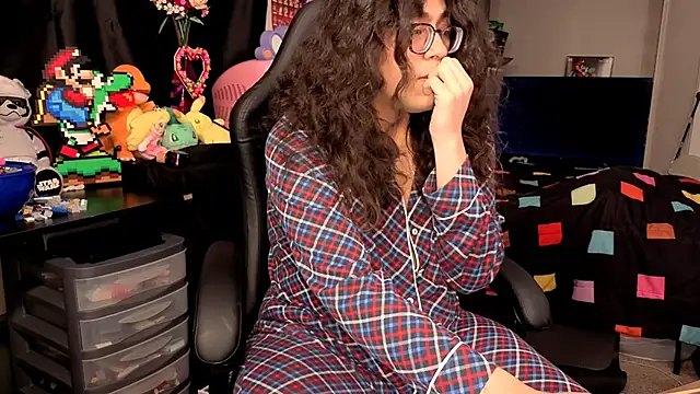 ShinyCherub online show from 09.26.25