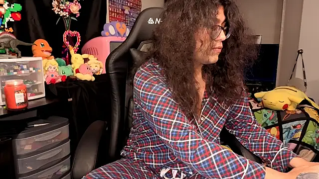 ShinyCherub online show from 10.06.25