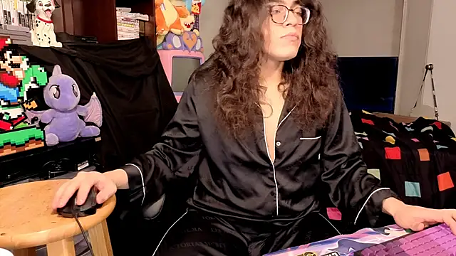 ShinyCherub online show from 12.22.25