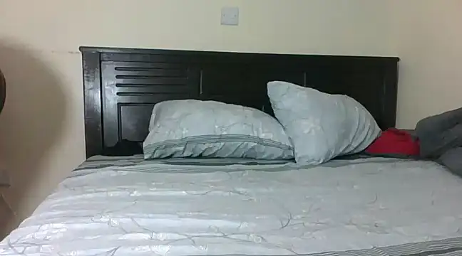 Snapshot of Darkberry chatting on 03.16.25 Darkberry online show from 03.16.25