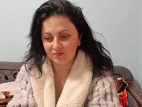 Snapshot of Lillian2 chatting on 01.15.25 Lillian2 online show from 01.15.25