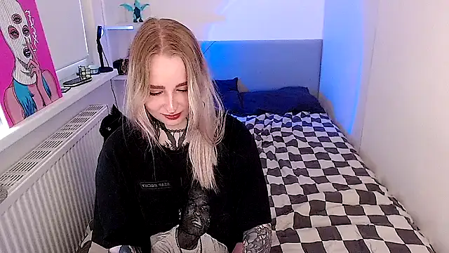 Snapshot of soalice chatting on 11.01.25 soalice online show from 11.01.25