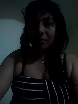Snapshot of Sofi_love_2 chatting on 03.22.25 Sofi love 2 online show from 03.22.25