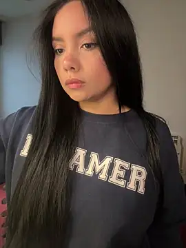 Soffy Rose online show from 01.23.25