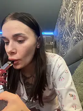 Snapshot of Queen_of_pain chatting on 02.28.26 Queen of pain online show from 02.28.26