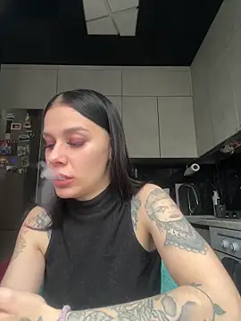 Queen of pain online show from 03.27.26