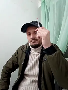 Adriandan1982 online show from 10.04.25