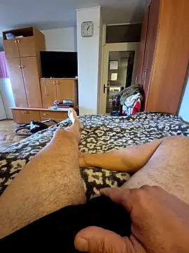 mohton online show from 10.25.25