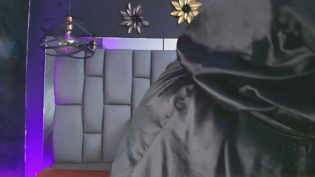  MiaBrown  online show from 11.05.25