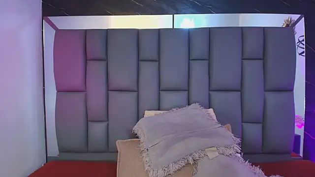  MiaBrown  online show from 02.14.26