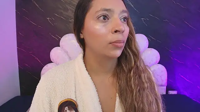  MiaBrown  online show from 04.13.26