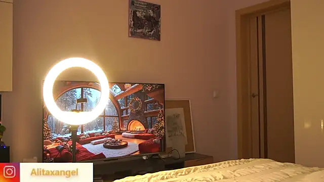 AlitaXAngelic online show from 12.17.24