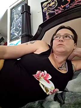 angelbaby1998 online show from 02.04.26