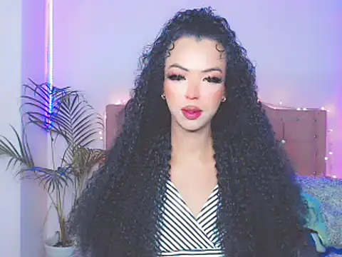 Snapshot of Tanedra_collings chatting on 01.16.25 Tanedra collings online show from 01.16.25