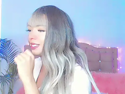 Snapshot of Tanedra_collings chatting on 01.17.25 Tanedra collings online show from 01.17.25