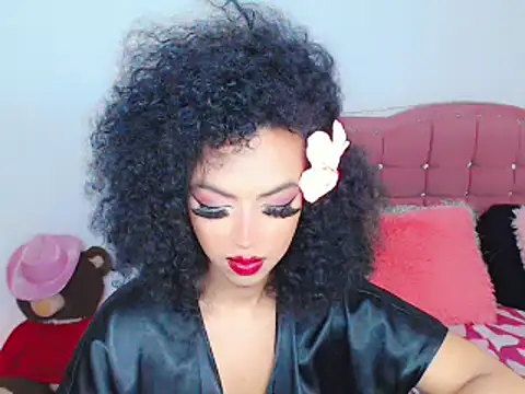 Snapshot of Tanedra_collings chatting on 02.20.25 Tanedra collings online show from 02.20.25