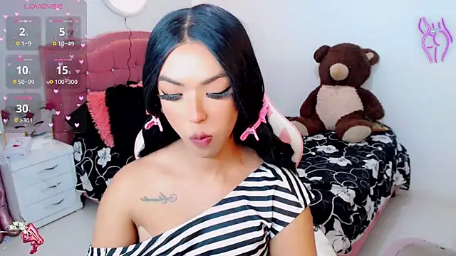 Snapshot of Tanedra_collings chatting on 09.14.25 Tanedra collings online show from 09.14.25