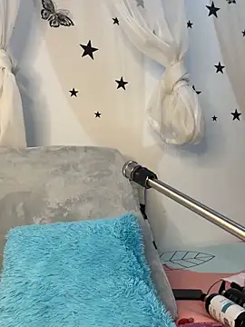 Aleja DANS online show from 10.23.25