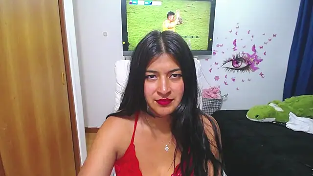 Snapshot of Yunhot_ chatting on 11.16.25 Yunhot online show from 11.16.25