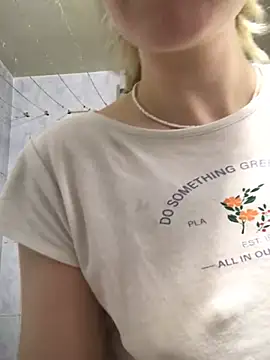  Sweet Love  online show from 12.29.24