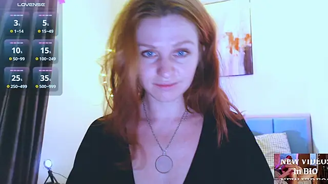 Cassie Wild online show from 11.27.25