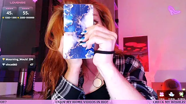 Snapshot of Cassie_Wild chatting on 04.06.26 Cassie Wild online show from 04.06.26