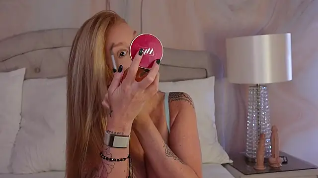 GingerEllis online show from 09.24.25