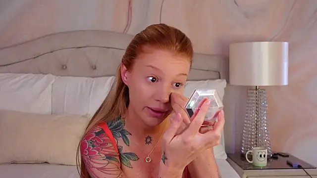 GingerEllis online show from 04.10.26