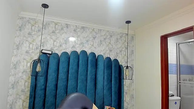 nalalye cruzz  online show from 03.19.26